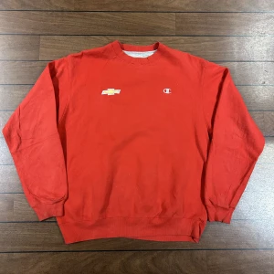 Vintage champion Sweatshirt - Snygg vintage sweatshirt i storlek L! Bara att skriva om du undrar över något🙏