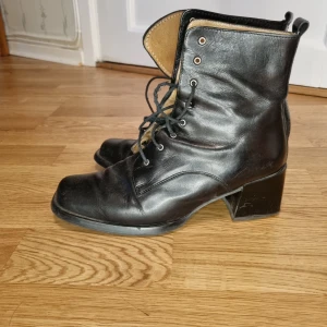 Ankle boots 37 - Used condition.