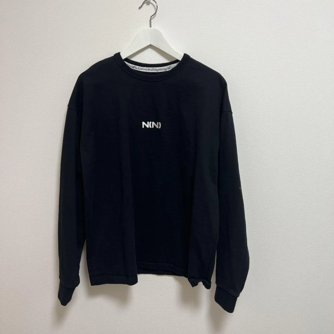 Number nine long sleeve