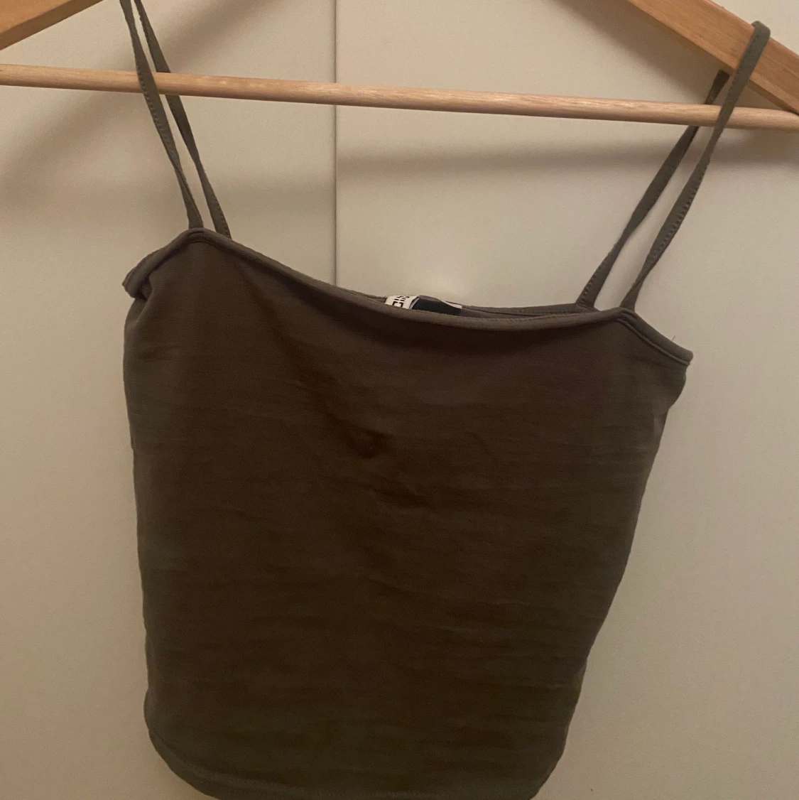 Militärgrönt linne - 90