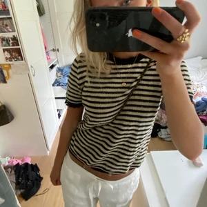 Randig tshirt - Så snygg! Nyskick