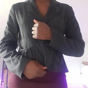 Pokadot jacket - This is a loose-fit coat. It is new. This coat gives me some nice ol' 80's vibes even if i wasn'teven born in the 80's XD