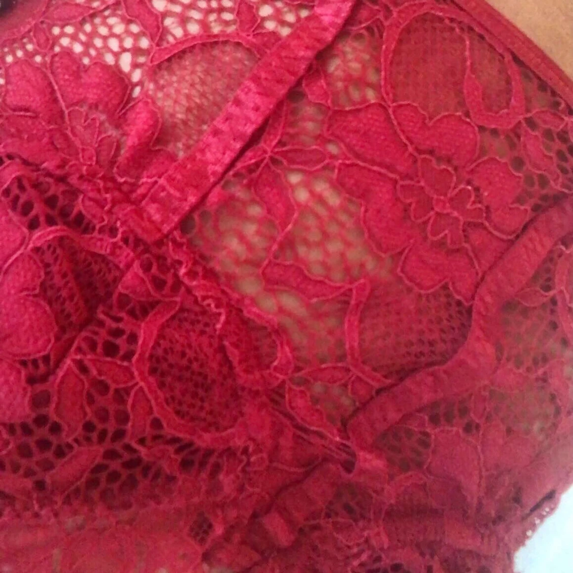 röd spets topp🍒 - 90