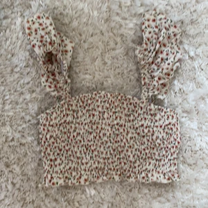 Topp från Shein  - Topp från Shein. 