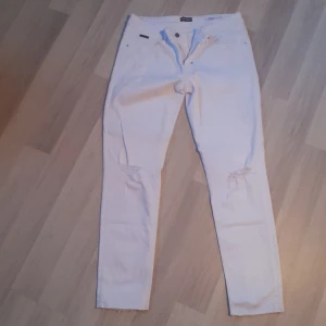 Ny snygg jeans - Helt ny snygg jeans