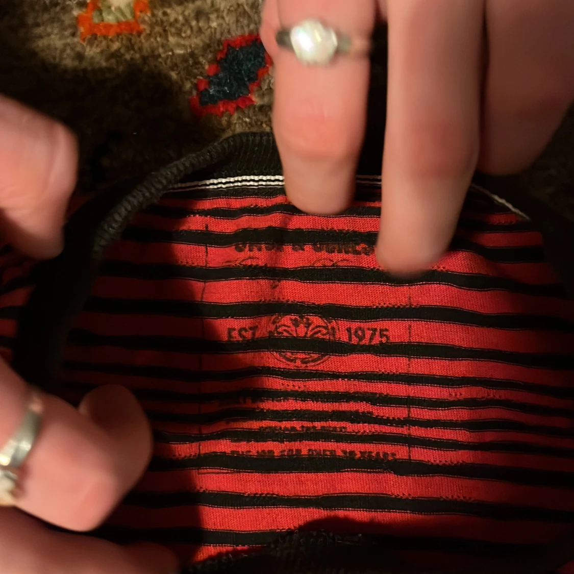 fet randig tischa med tryck - 91