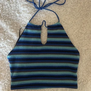 Sommartopp  - Blå sommar topp i XS/S. Aldrig använd. 