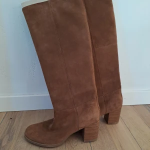 Vagabond stövlar - Nästan aldrig använda Vagabond stövlar. Storlek 39.