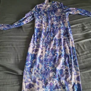 Klänning  - Klänning från shein