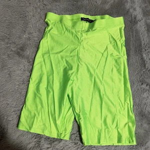 Lime gröna cykelbyxor - Strl xs, oanvända 🥰