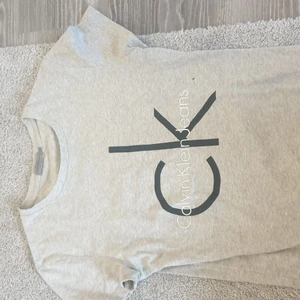 Calvin Klein t-shirt - Tröja