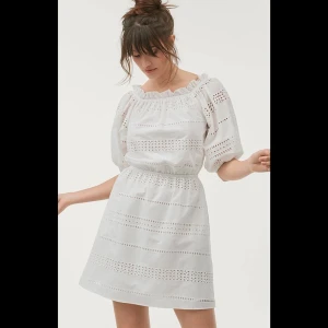 Söt klänning från Twist & Tango  - Jättefin klänning från Twist & Tango. Bara använd ett fåtal gånger. Mycket bra skick, inget att anmärka.   Köparen står för fraktkostnad.