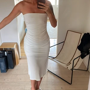 Bandau klänning  - Använd 1 gång 🥰