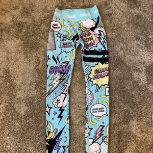 Stronger XS - Hej säljer min jätte fina o knappt använda stronger thigts för jag inte haft något bra tillfälle att använda dem till så är det någon som söker ett par är det bara att göra av sig passar xxs-m för dem är så stressiga,köparen står för frakten ❤️