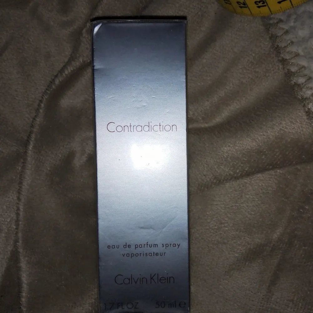 Calvin Klein Contradiction edp spray 50ml, obruten frpkn. Accessoarer.