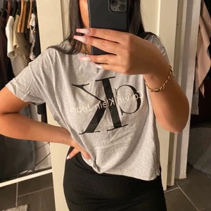 Ck tröja  - Tröja från Calvin Klein 