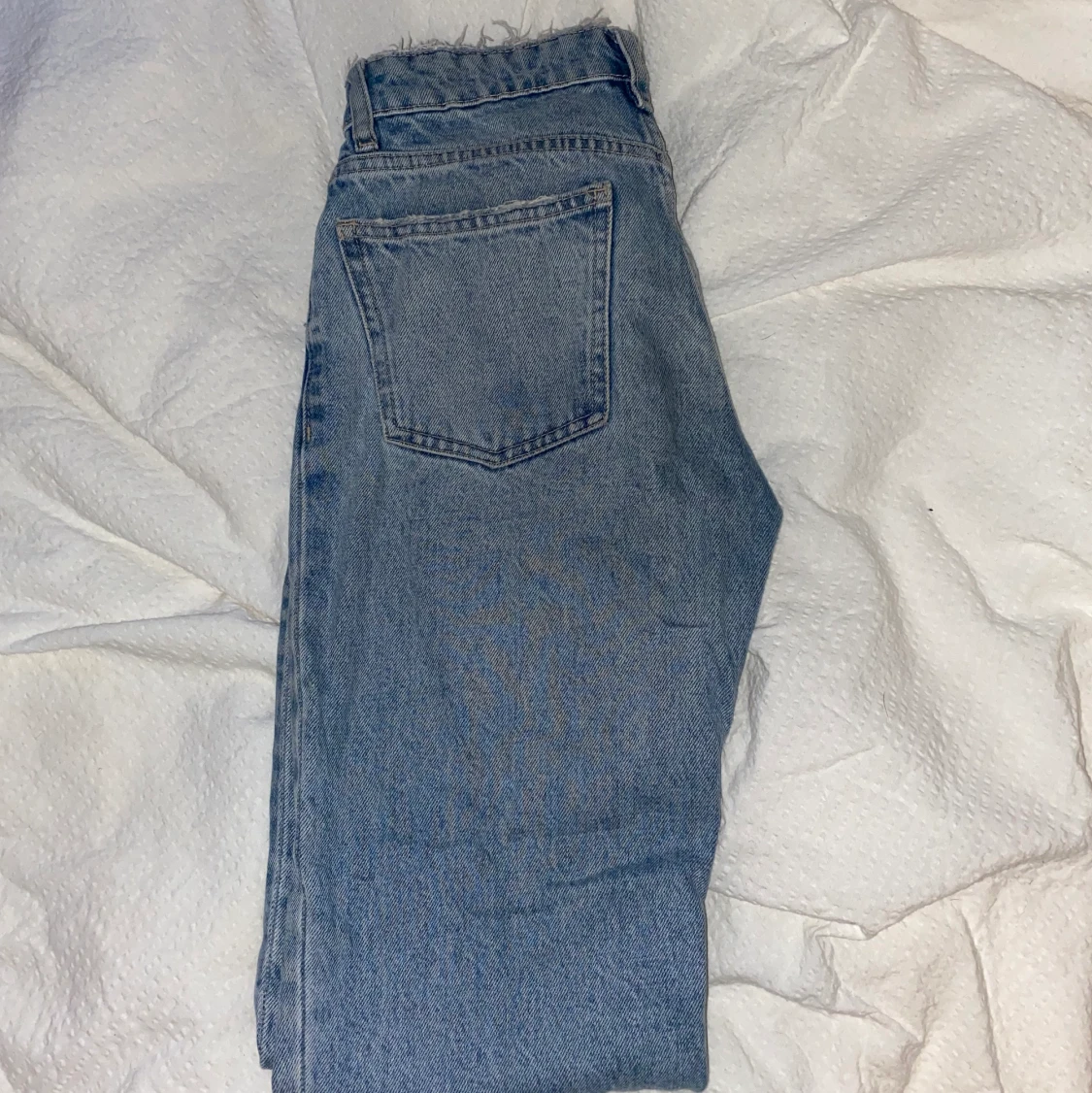 Zara low rise straight jeans! - 91