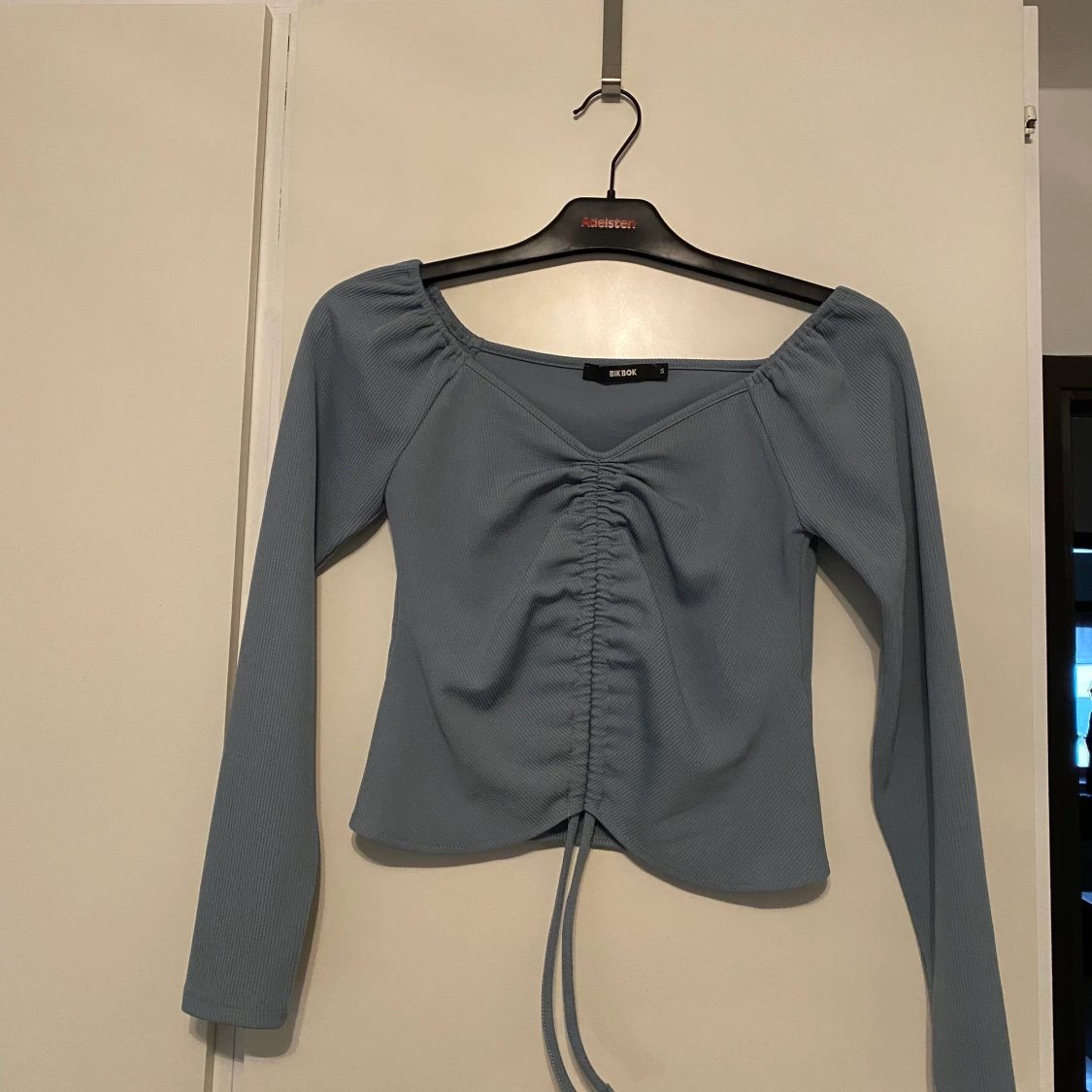 Söt turkos topp från BikBok 💚💙