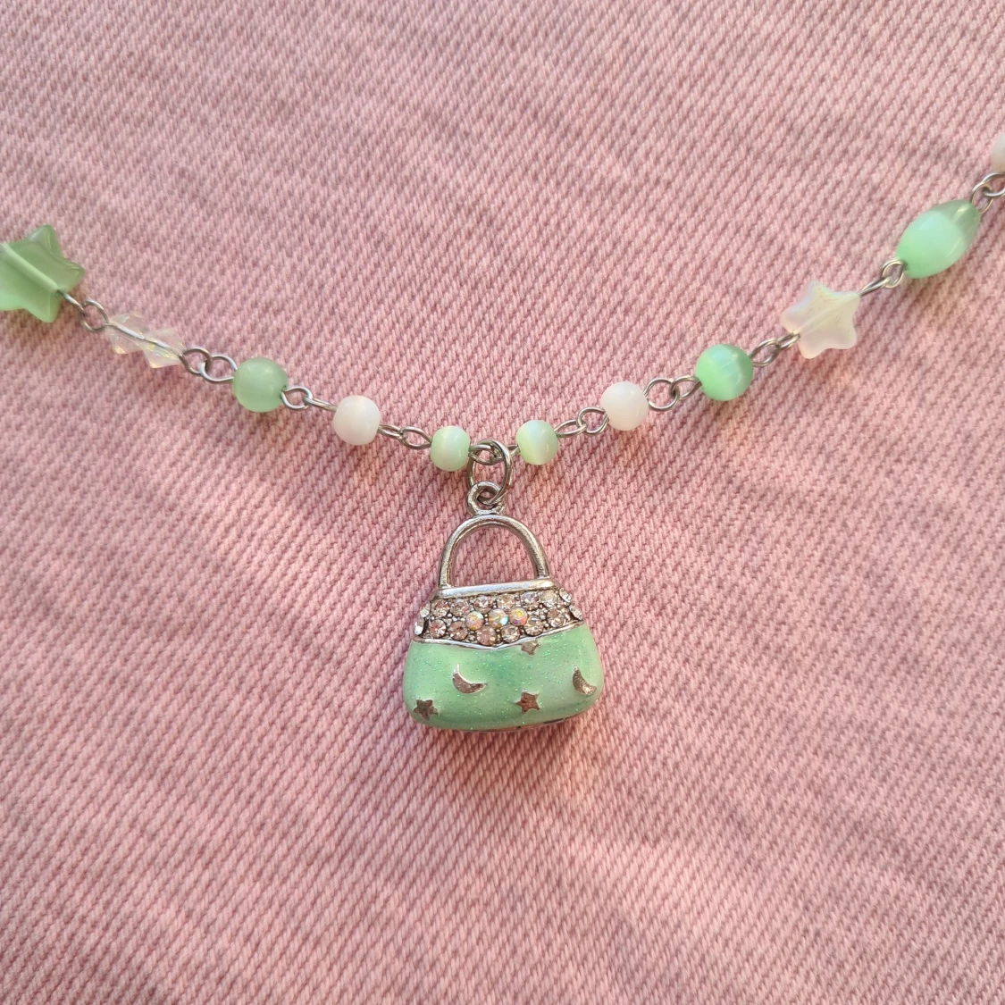 Handgjort halsband  - 90