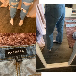 Raka Jeans med hål - Väldigt tunna, sköna jeans som jag tyvärr är för kräsen för att behålla😫helt oanvända och väldigt fina. Köpta på Boohoo 