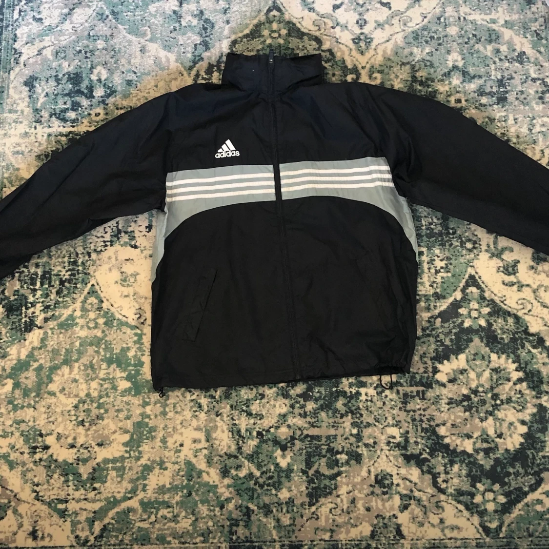 Adidas Jacka XL - 90