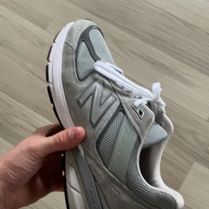 New Balance 990v5 - Nb 990. Ny pris runt 2000kr. Storlek 44