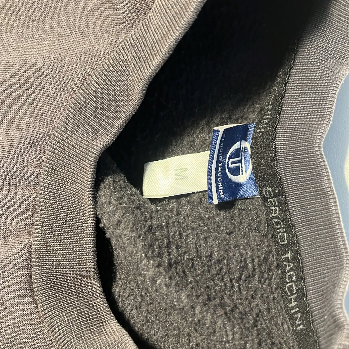 Sergio Tacchini svart långärmad tröja - 90