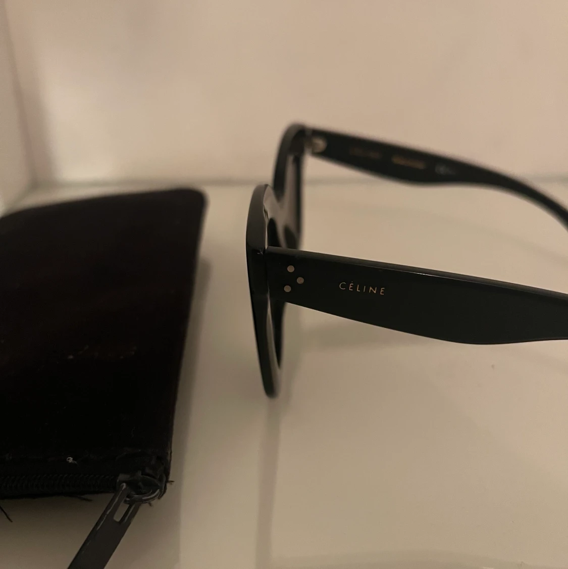 Celine solglasögon  - 90