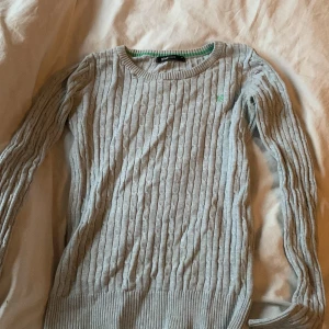 Jätte fin tröja💗 - Den här tröjan var min favorit tröja men den blev för liten💗