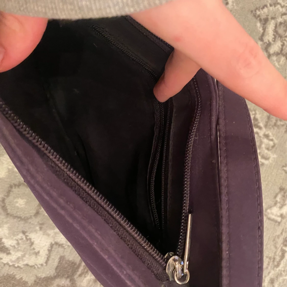 Lila väska - 91