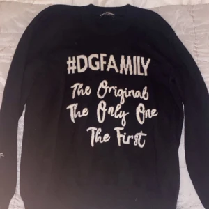 Dolce Gabbana Sweatshirt  - Storlek L tjocktröja typ som ny