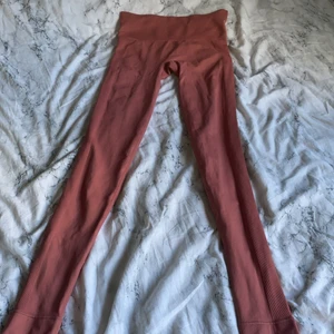 Träning - Snygga helt oanvända träningstights!❤️ storlek xs