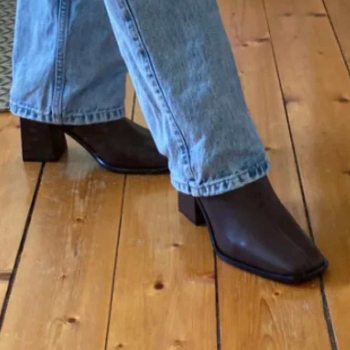 Bruna stövletter  - 90