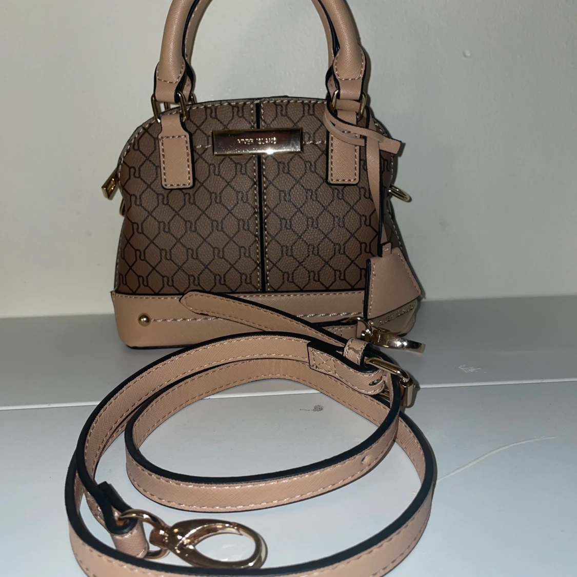 River island handväska  - 91