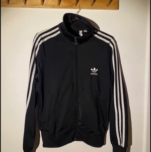 Adidas tröja  - Adidas tröja (Intersport)