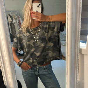 Kamouflage t-shirt  - Cool t-shirt💕💕