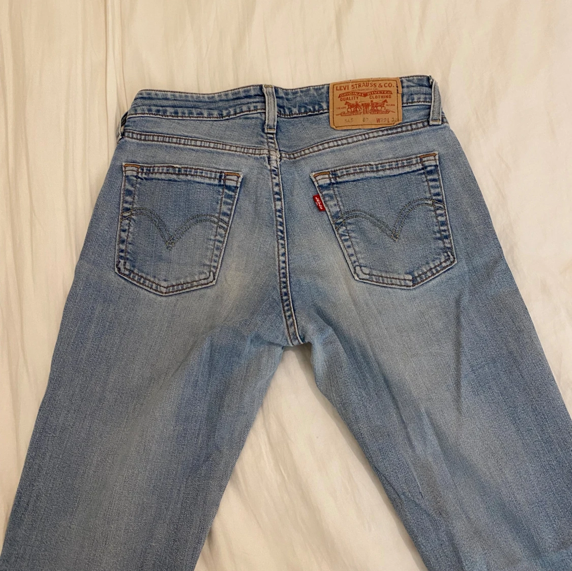 Lågmidjade levis jeans - 90