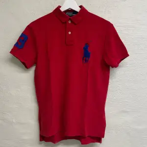 Polo Ralph Lauren pike i storlek S.