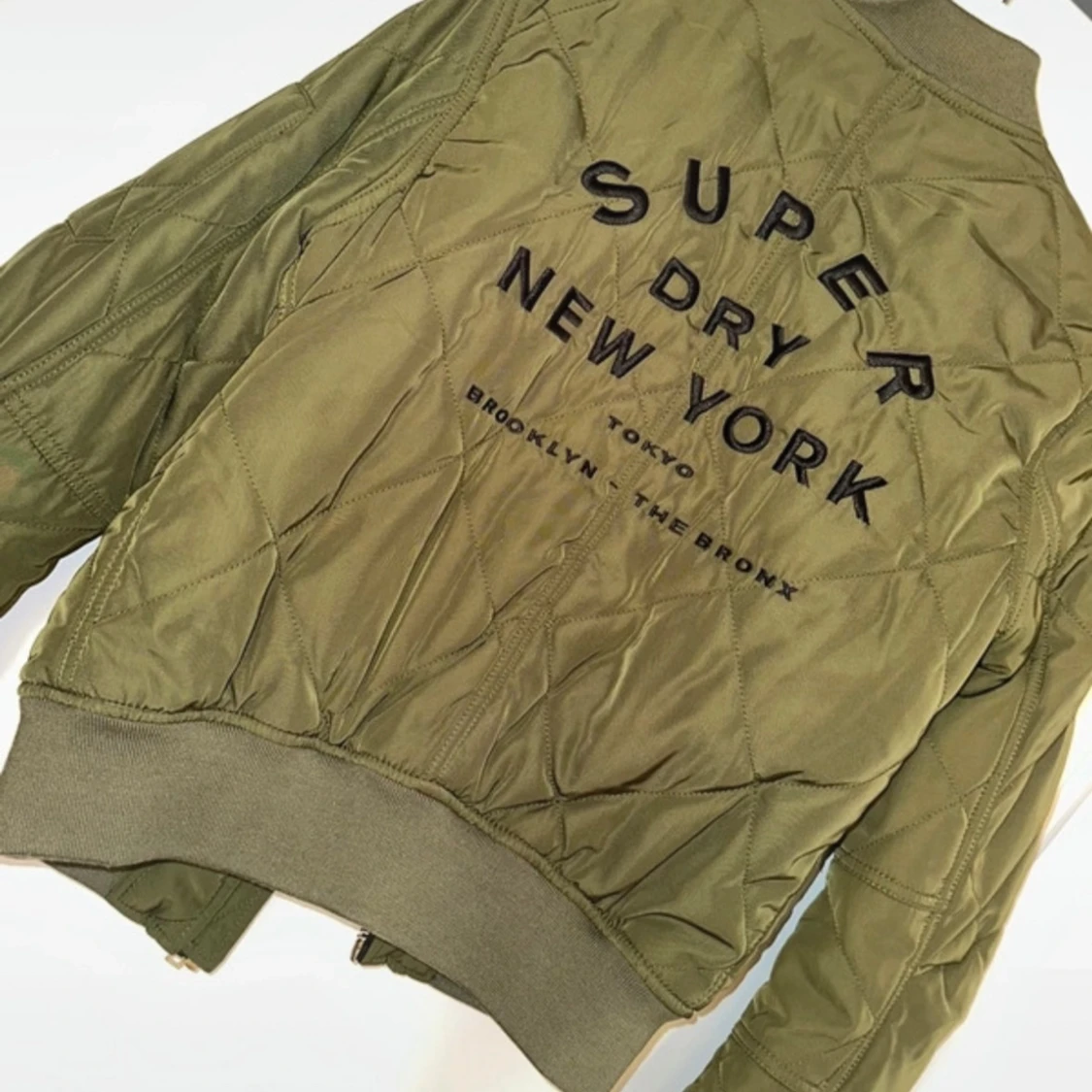 Superdry bomberjacka  - 92