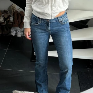 Low bootcut  - Mycket bra skick, strl S💕