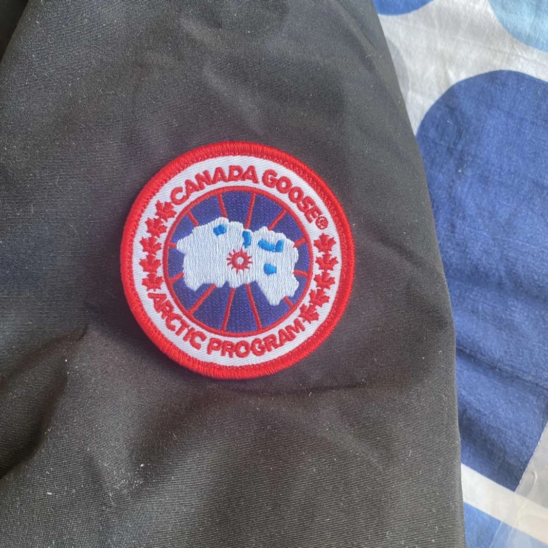 Canada Goose jacka  - 90