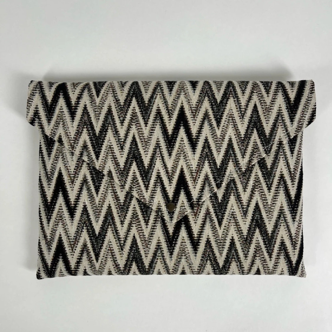 Zickzack-mönstrad datorfodral - 91