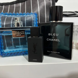 Parfymer från Versace, Chanel och YSL - Letar helst ett byte för dessa 3 parfymer som ett sett. Versace 47 ml av 50. Chanel 8 ml av 50 och ysl myself 7,5 ml. Kom den vilka förslag som helst