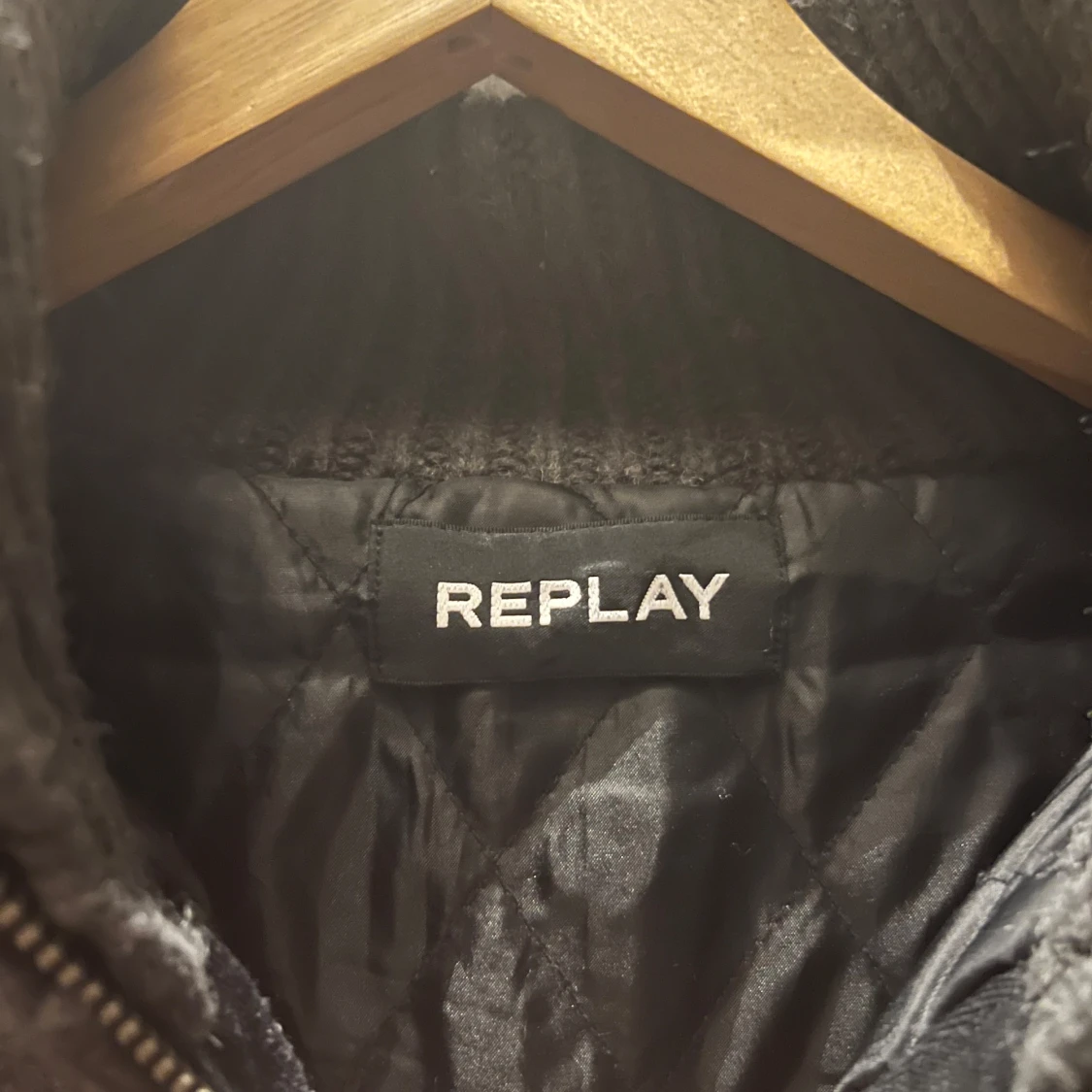 Grå stickad jacka från Replay - 93