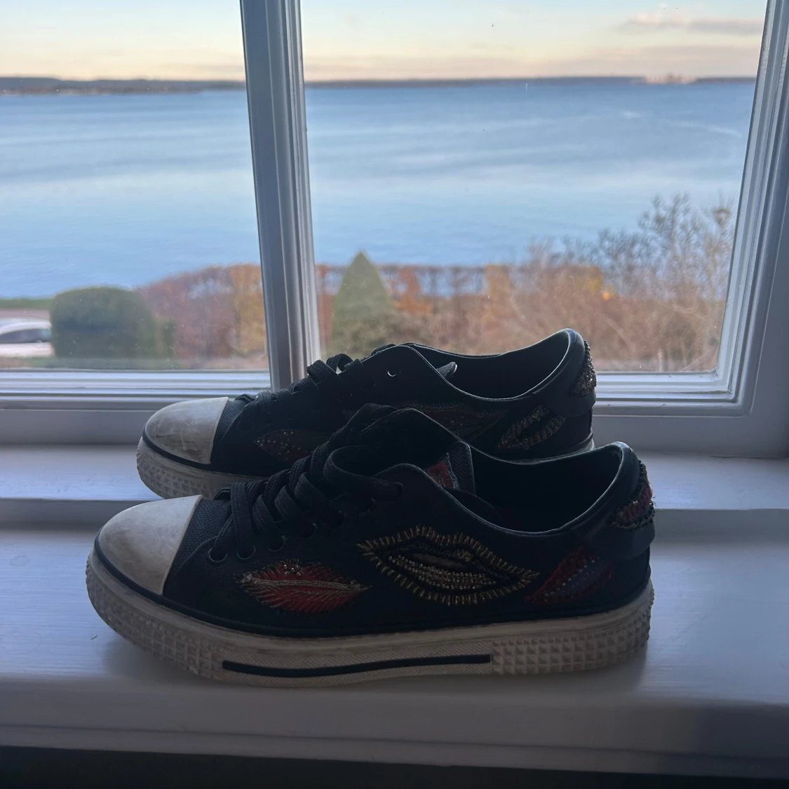 Valentino sneakers  - 90