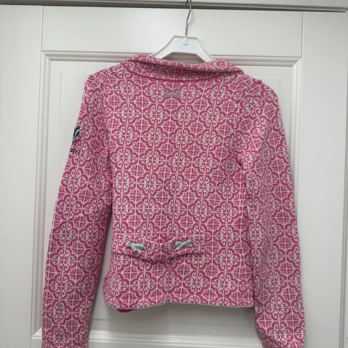 Rosa mönstrad jacka från Odd Molly - 90