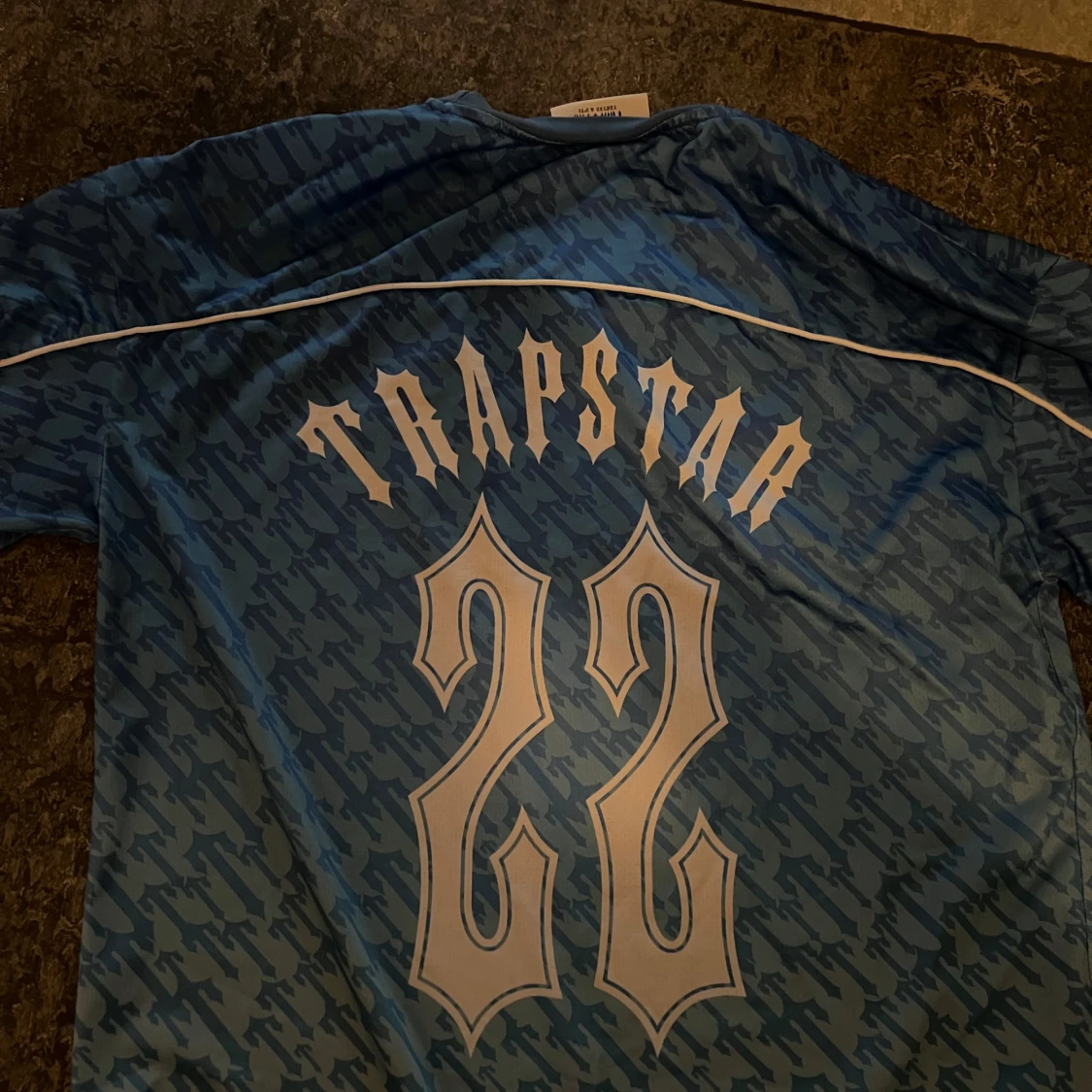 Trapstar jersey storlek S - 90