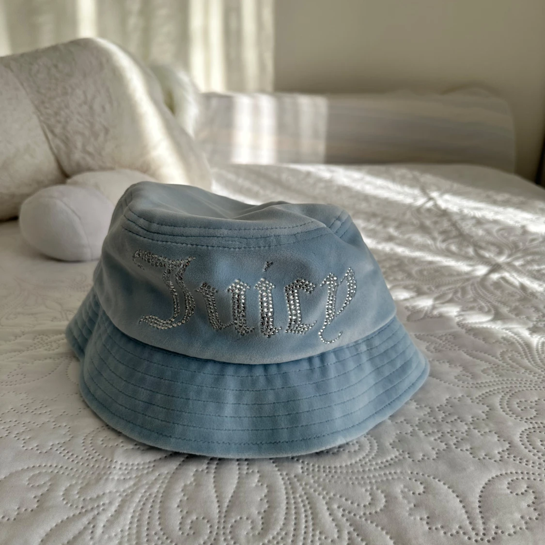 Ljusblå bucket hat från Juicy Couture - 91