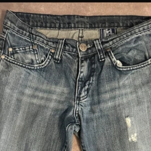 Victoria Beckham jeans  - Läs annonsen 👇🏼 