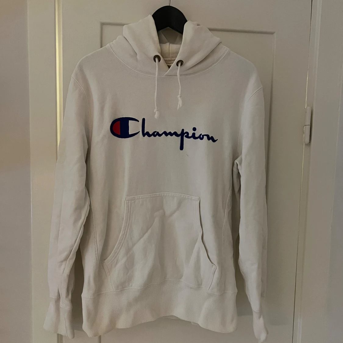 Vit hoodie från Champion